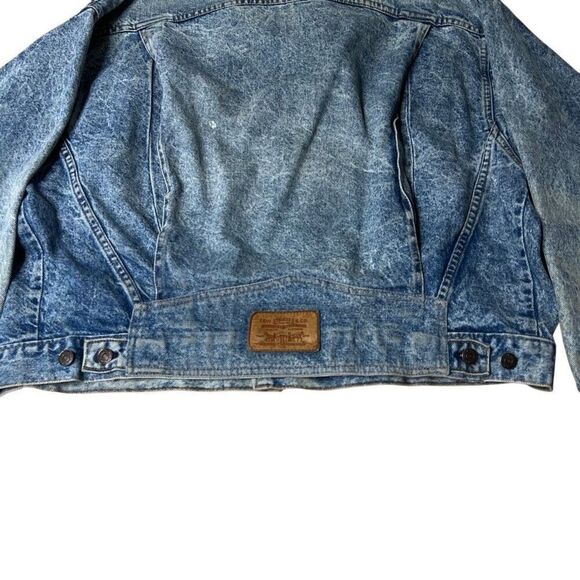 American Vintage 80s Levi’s Acid Wash White Tab Denim Trucker Jacket XL Thrashed - Picture 10 of 14